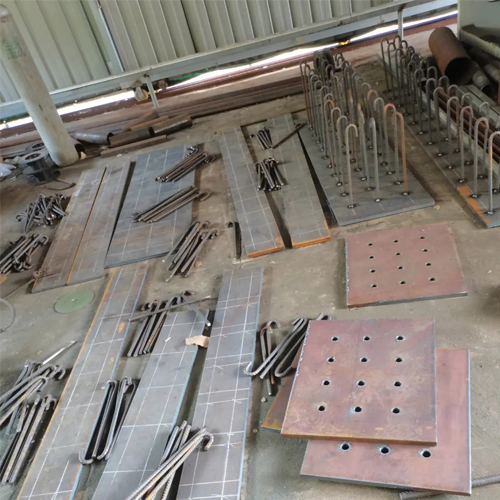 有哪些其他因素会影响常德预埋件位置的确定？